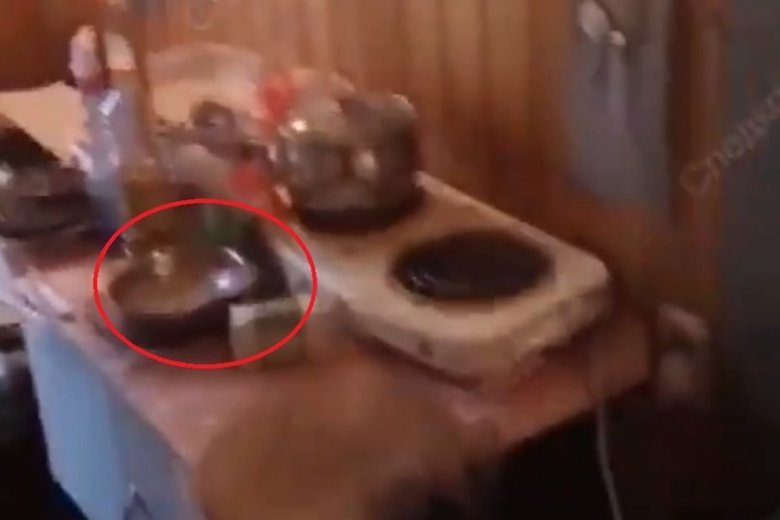 ฆ่ากินเนื้อคน ฆ่ากินเนื้อคน