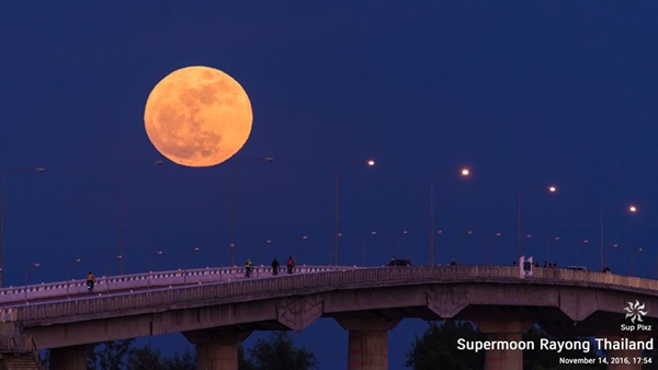 Super Moon Super Moon