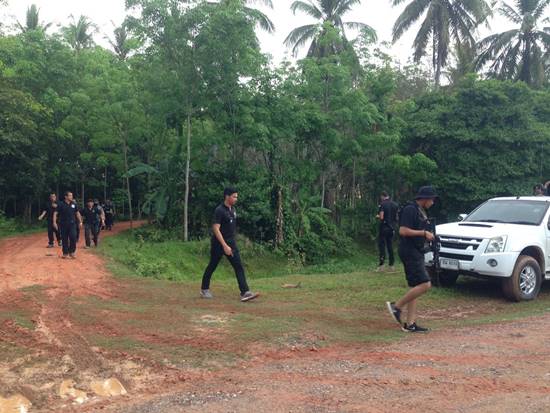 พบแล้ว ศพเจ้าของรถบึ้มบิ๊กซีปัตตานี คาดถูกฆ่า-ขโมยรถไปก่อเหตุ พบแล้ว ศพเจ้าของรถบึ้มบิ๊กซีปัตตานี คาดถูกฆ่า-ขโมยรถไปก่อเหตุ