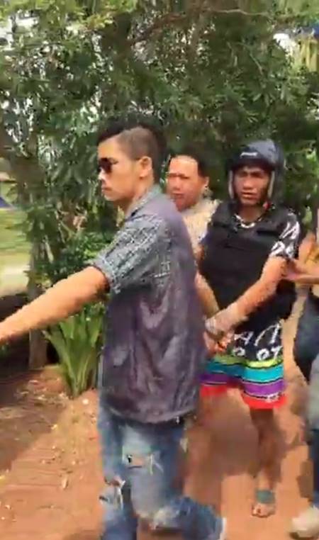 คุม ไอ้น็อต ทำแผนคดีน้องรัน สารภาพลวงมาหวังชิงรถ เข้าห้องปุ๊บ-แทงไม่ยั้ง คุม ไอ้น็อต ทำแผนคดีน้องรัน สารภาพลวงมาหวังชิงรถ เข้าห้องปุ๊บ-แทงไม่ยั้ง