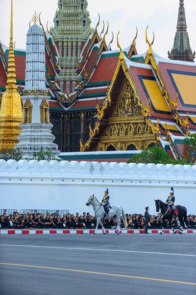 พระองค์หญิงสิริวัณณวรีฯ ทรงม้านำริ้วขบวนที่ 6 พระองค์หญิงสิริวัณณวรีฯ ทรงม้านำริ้วขบวนที่ 6