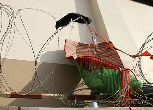 อุยกูร์ เจาะกำแพงข้องขัง ตม.สงขลา อุยกูร์ เจาะกำแพงข้องขัง ตม.สงขลา