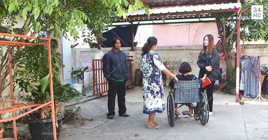 ครูทำโทษเด็กลุกนั่ง 180 ครั้ง จนเดินไม่ได้ ครูทำโทษเด็กลุกนั่ง 180 ครั้ง จนเดินไม่ได้