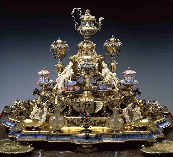 ปล้น ปล้น