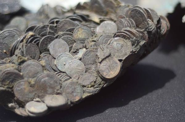 กรุสมบัติเก่าแก่สมัยจักรวรรดิโรมัน กรุสมบัติเก่าแก่สมัยจักรวรรดิโรมัน