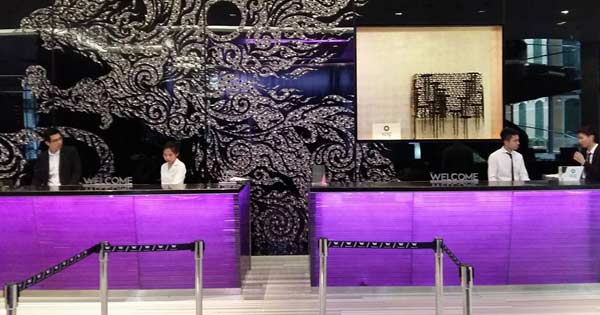 แท็กซี่ไทยทำขายขี้หน้า ! ประธานต่างชาติ เจอฟันค่ารถ 6 พัน นั่งจากสุวรรณภูมิ แท็กซี่ไทยทำขายขี้หน้า ! ประธานต่างชาติ เจอฟันค่ารถ 6 พัน นั่งจากสุวรรณภูมิ