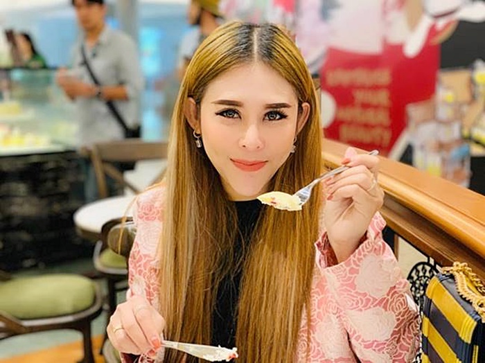 แม่มณี แม่มณี