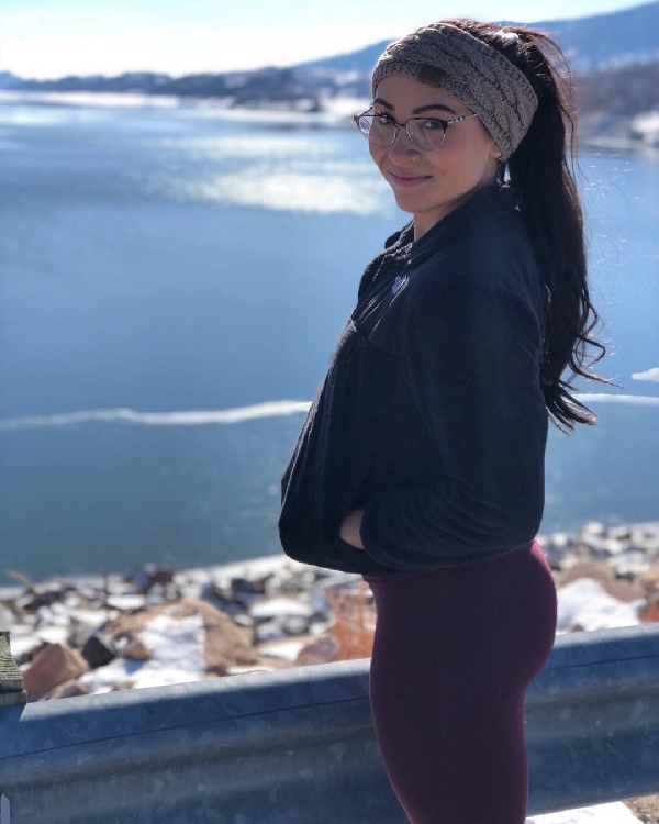 สาวสวยถูกคนลวนลาม สาวสวยถูกคนลวนลาม