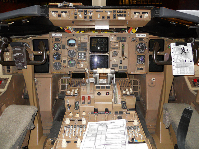 ย้อนดูเหตุการณ์ 23 ปี โศกนาฏกรรมเครื่องบิน Lauda Air ตกในไทย ย้อนดูเหตุการณ์ 23 ปี โศกนาฏกรรมเครื่องบิน Lauda Air ตกในไทย