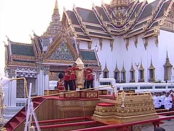 ลักพระศพ ลักพระศพ