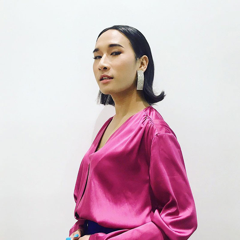 ประวัติ เซนติเมตร ล้นตู้ ประวัติ เซนติเมตร ล้นตู้