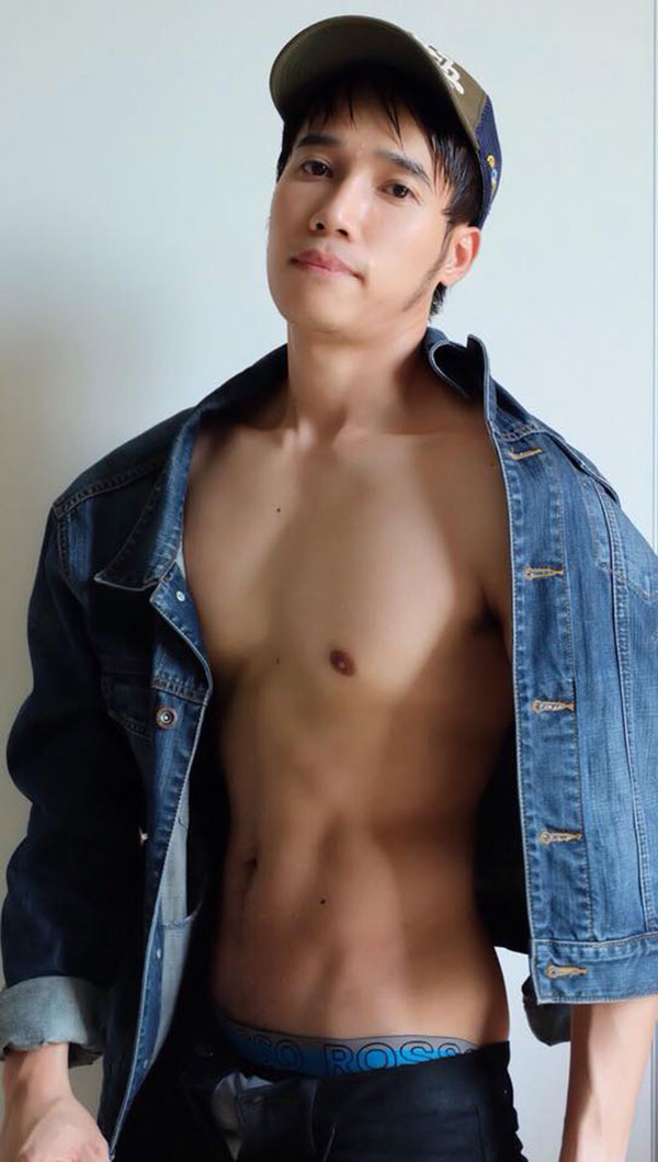 แทน วัชรินทร์ คัมแบ็ก ถือบัตรคนจนแต่อวด iPhone X แทน วัชรินทร์ คัมแบ็ก ถือบัตรคนจนแต่อวด iPhone X