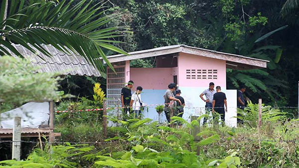 ผอ. ฆ่ารัดคอแม่นักเรียน ผอ. ฆ่ารัดคอแม่นักเรียน