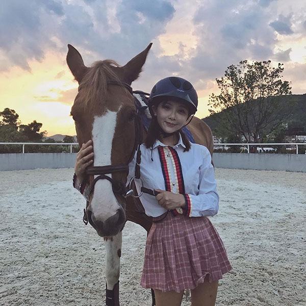 ช็อกแฟนคลับ ! คอสเพลย์สาวจีนคนดัง ดับปริศนาในสระว่ายน้ำ บนเกาะไซปัน ช็อกแฟนคลับ ! คอสเพลย์สาวจีนคนดัง ดับปริศนาในสระว่ายน้ำ บนเกาะไซปัน