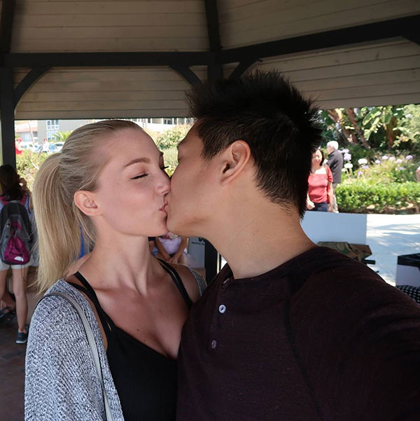 หนุ่มเอเชียถูกกระหน่ำวิจารณ์ยับ หลังเปิดตัวคบสาวสุดฮอตในโซเชียลแคนาดา หนุ่มเอเชียถูกกระหน่ำวิจารณ์ยับ หลังเปิดตัวคบสาวสุดฮอตในโซเชียลแคนาดา