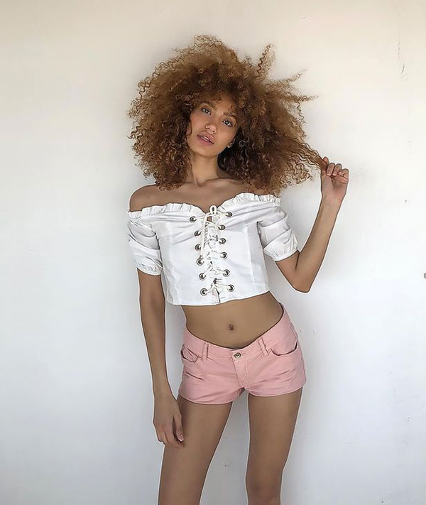 โผล่อีกราย นางแบบประมูลพรหมจรรย์ ตั้งขั้นต่ำ 3.79 ล้าน โผล่อีกราย นางแบบประมูลพรหมจรรย์ ตั้งขั้นต่ำ 3.79 ล้าน