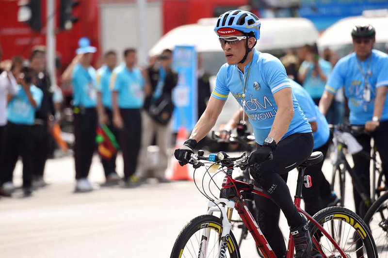 สมเด็จพระเจ้าอยู่หัว เสด็จฯ ปั่นจักรยานที่สนามบินสุวรรณภูมิ 23 พ.ย. นี้ สมเด็จพระเจ้าอยู่หัว เสด็จฯ ปั่นจักรยานที่สนามบินสุวรรณภูมิ 23 พ.ย. นี้