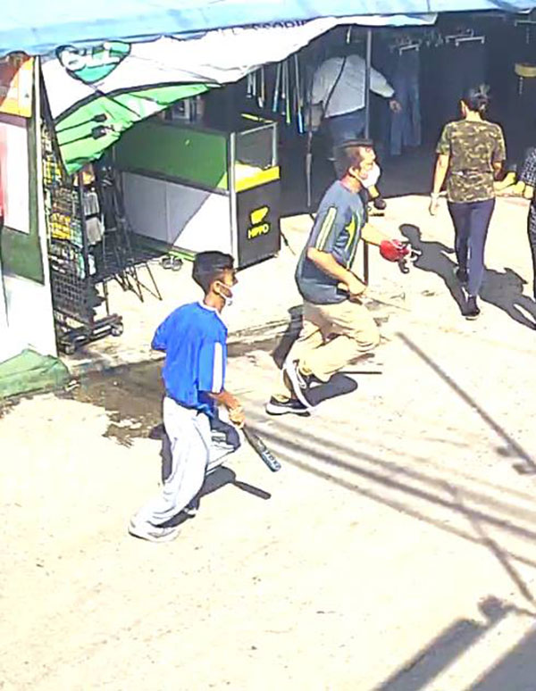 มาเฟีย ส่งนักเลงกว่าครึ่งร้อยถล่มตลาด เจ้าของแฉปมเลิกจ่ายส่วยบิ๊กท้องถิ่น มาเฟีย ส่งนักเลงกว่าครึ่งร้อยถล่มตลาด เจ้าของแฉปมเลิกจ่ายส่วยบิ๊กท้องถิ่น