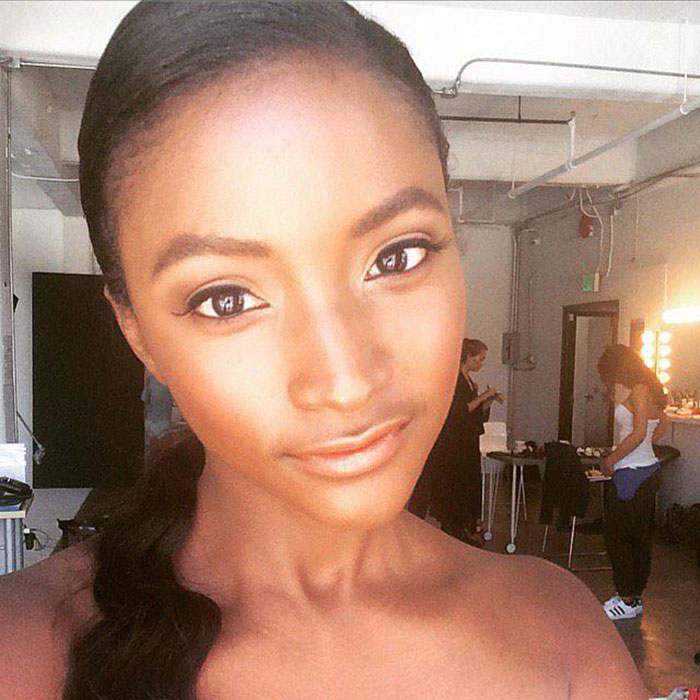 โปรแกรมเมอร์สาวสุดทน โดนดูถูก สวยแบบนี้ไม่น่าเก่งจริง โปรแกรมเมอร์สาวสุดทน โดนดูถูก สวยแบบนี้ไม่น่าเก่งจริง