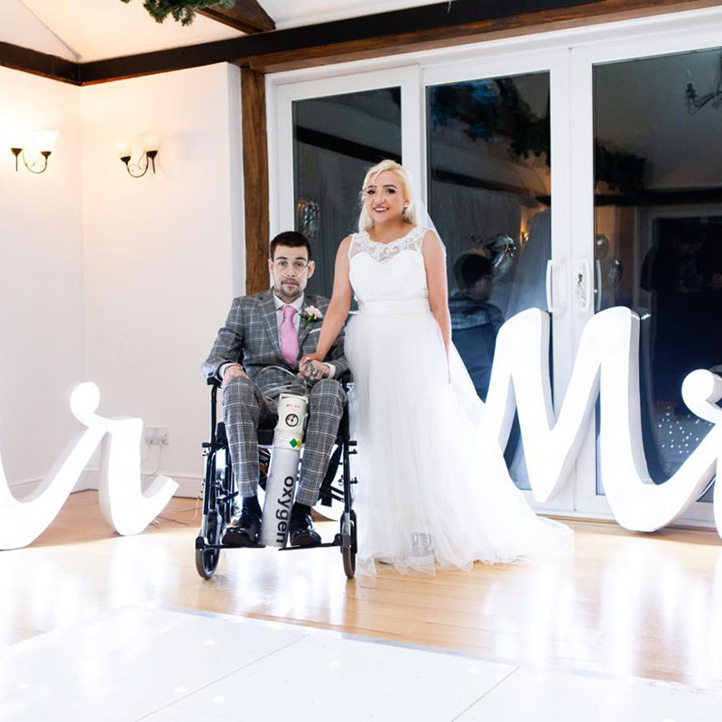 สาวได้รับของขวัญหลังสามีตาย จากที่ไม่คิดจะสนใจ จนได้รู้ว่ามันคือสิ่งที่ล้ำค่าที่สุด สาวได้รับของขวัญหลังสามีตาย จากที่ไม่คิดจะสนใจ จนได้รู้ว่ามันคือสิ่งที่ล้ำค่าที่สุด