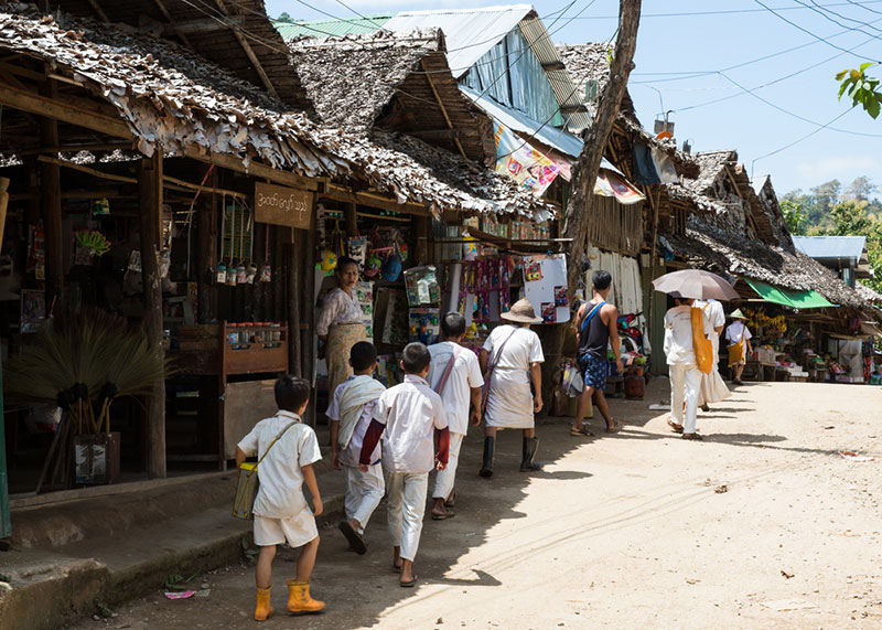 ผู้ลี้ภัยในเมือง ลมหายใจที่ยังรอความหวัง ผู้ลี้ภัยในเมือง ลมหายใจที่ยังรอความหวัง