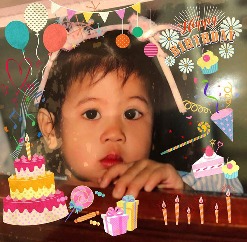 ภาพหาชมยาก.. สมเด็จพระเจ้าอยู่หัว ทรงอุ้ม พระองค์หญิงสิริวัณณวรีฯ เมื่อครั้งทรงพระเยาว์ ภาพหาชมยาก.. สมเด็จพระเจ้าอยู่หัว ทรงอุ้ม พระองค์หญิงสิริวัณณวรีฯ เมื่อครั้งทรงพระเยาว์