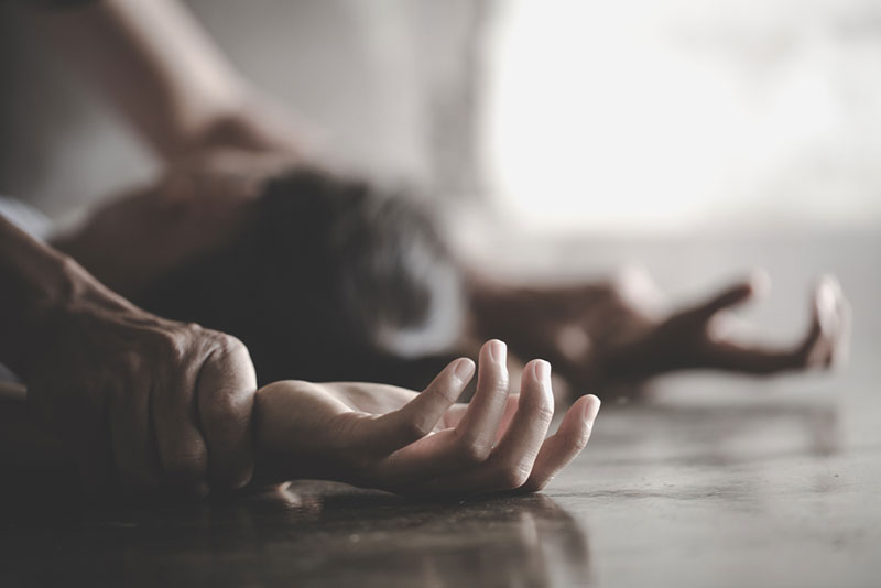 แก๊งเด็กรุมโทรมสาว 18 แก๊งเด็กรุมโทรมสาว 18