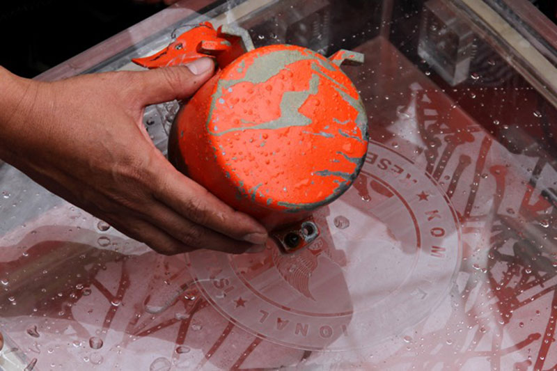 จีนสั่งทุกสายการบิน ระงับใช้โบอิ้ง 737 แม็กซ์ หลังเครื่องเอธิโอเปียน แอร์ไลน์ส ตก จีนสั่งทุกสายการบิน ระงับใช้โบอิ้ง 737 แม็กซ์ หลังเครื่องเอธิโอเปียน แอร์ไลน์ส ตก