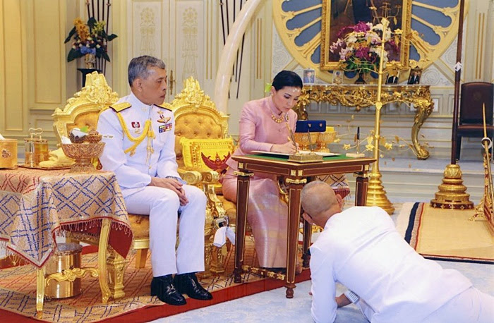 เปิดพระนามพระอัครมเหสี ในราชวงศ์จักรี ที่ทรงได้รับการสถาปนาเป็น สมเด็จพระราชินี เปิดพระนามพระอัครมเหสี ในราชวงศ์จักรี ที่ทรงได้รับการสถาปนาเป็น สมเด็จพระราชินี