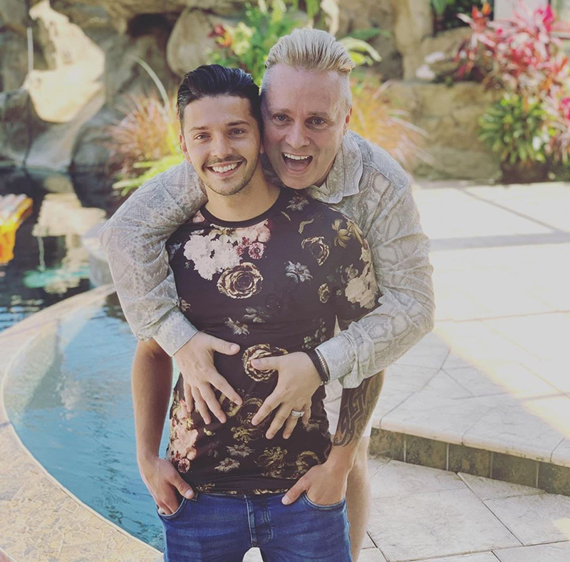 พ่อคบแฟนเก่าลูกสาว พ่อคบแฟนเก่าลูกสาว