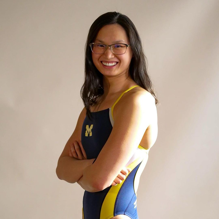 แม็กกี แม็คนีล แม็กกี แม็คนีล