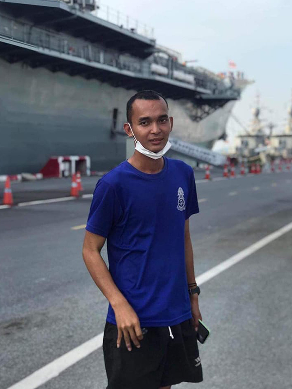 พลแตร เรือหลวงสุโขทัย รอคอยเจอแม่มา 15 ปี พลแตร เรือหลวงสุโขทัย รอคอยเจอแม่มา 15 ปี