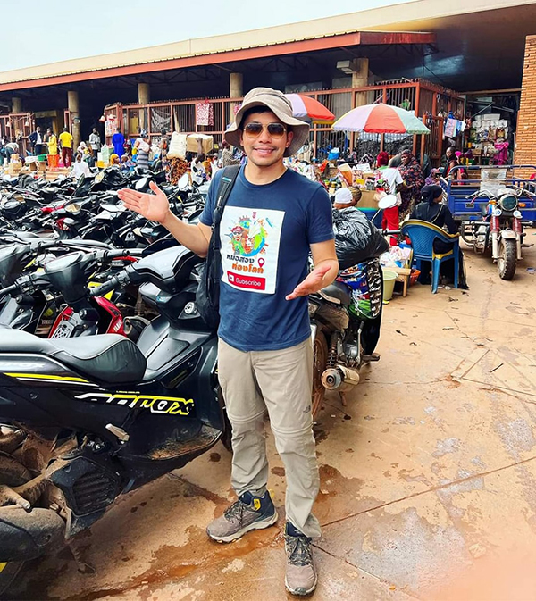 หมอสอง นพรัตน์ หมอสอง นพรัตน์