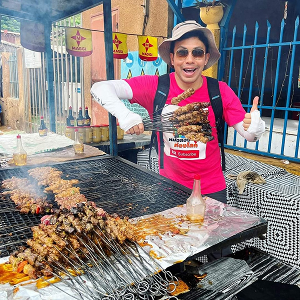 หมอสอง นพรัตน์ หมอสอง นพรัตน์