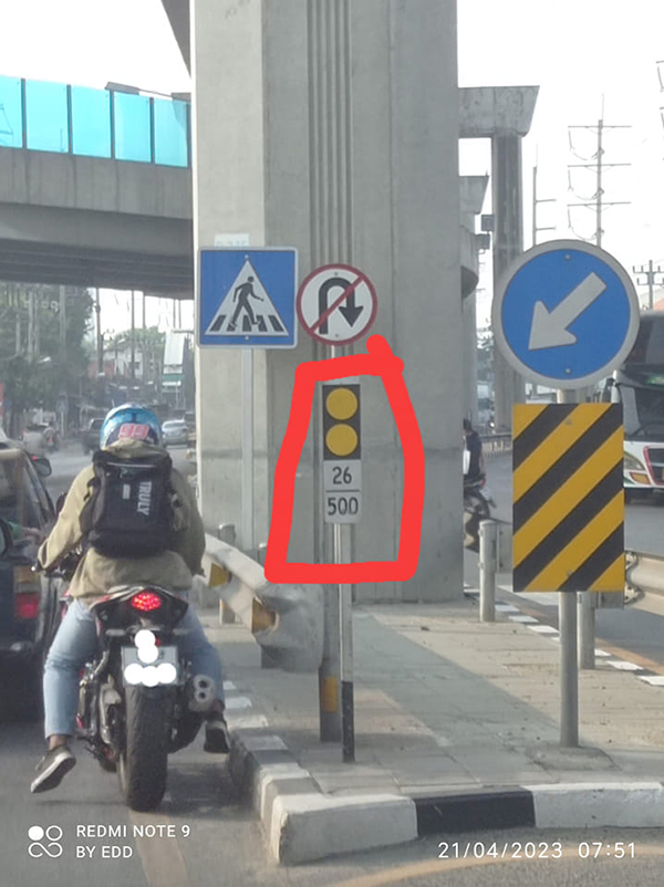 เพิ่งรู้ความจริง ป้ายจราจรอันนี้ มีความหมายอย่างไร เพิ่งรู้ความจริง ป้ายจราจรอันนี้ มีความหมายอย่างไร