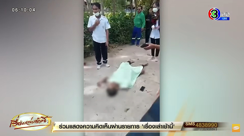 ขี่มอเตอร์ไซค์ซ้อน 3 จุดประทัดตกใส่เบาะ ขี่มอเตอร์ไซค์ซ้อน 3 จุดประทัดตกใส่เบาะ