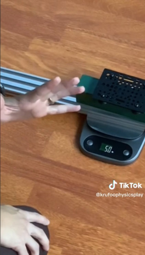 ปลา 3 ตาชั่ง ปลา 3 ตาชั่ง