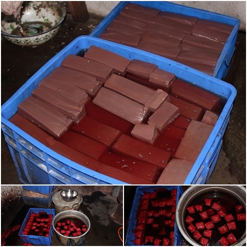 แม้แต่เลือดเป็ดยังปลอม ! ตำรวจบุกจับโรงงานเถื่อนทำเลือดเป็ดปลอมออกขาย แม้แต่เลือดเป็ดยังปลอม ! ตำรวจบุกจับโรงงานเถื่อนทำเลือดเป็ดปลอมออกขาย