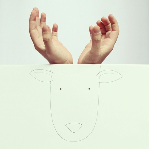 10 ภาพวาดติสท์ ๆ ที่มีมือเป็นส่วนประกอบ 10 ภาพวาดติสท์ ๆ ที่มีมือเป็นส่วนประกอบ