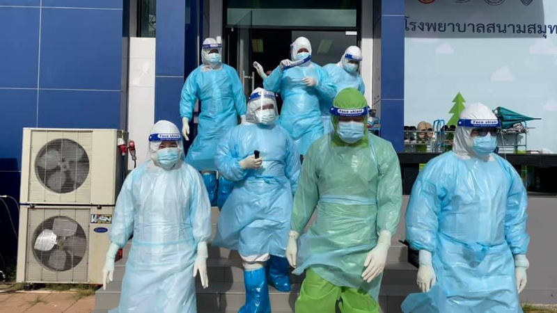 ทหารลงพื้นที่ รพ.สนาม หลังมีข่าวคนป่วยจัดเซ็กส์หมู่ ทหารลงพื้นที่ รพ.สนาม หลังมีข่าวคนป่วยจัดเซ็กส์หมู่