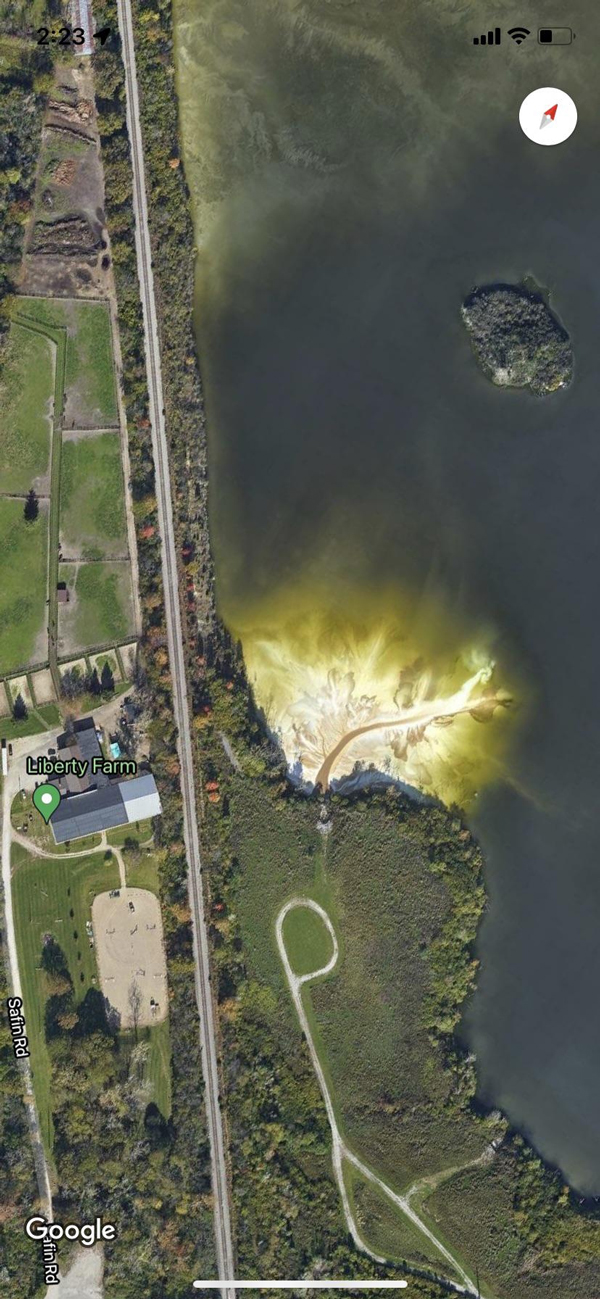 พบพื้นที่ประหลาดในGoogleMapsลำแสงสีทองส่องประกาย พบพื้นที่ประหลาดในGoogleMapsลำแสงสีทองส่องประกาย