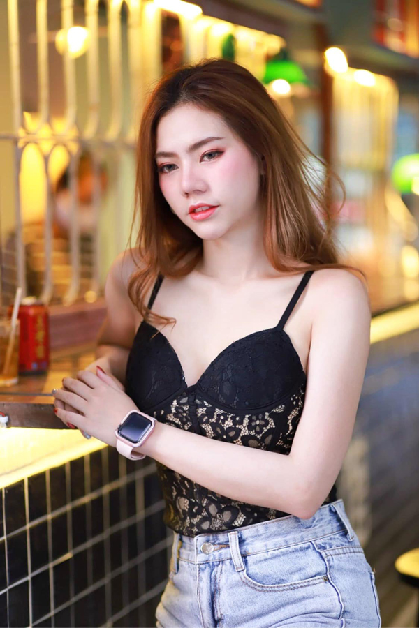 ฟักแฟงธนัชชาแจ้งความโดนเอารูปไปทำปกหนังโป๊ ฟักแฟงธนัชชาแจ้งความโดนเอารูปไปทำปกหนังโป๊