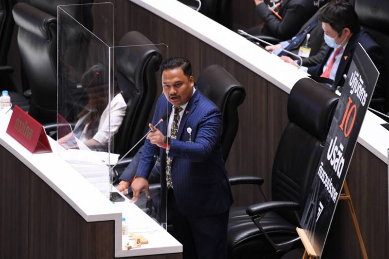 กองทัพจ่อฟ้องณัฐชากรณีแหกIO กองทัพจ่อฟ้องณัฐชากรณีแหกIO