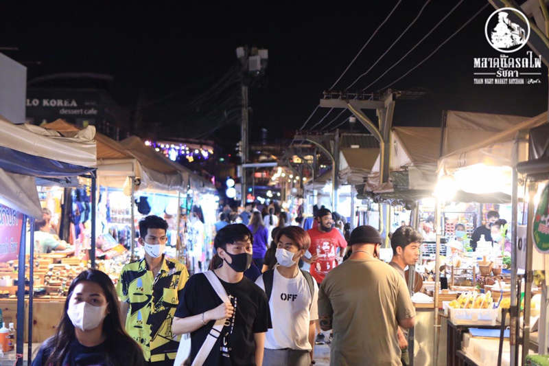 ตลาดนัดรถไฟรัชดาร้านค้าถูกรื้อหรือปิดตำนาน ตลาดนัดรถไฟรัชดาร้านค้าถูกรื้อหรือปิดตำนาน