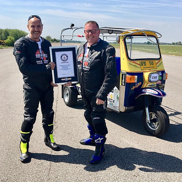 รถตุ๊กตุ๊กไทย รถตุ๊กตุ๊กไทย