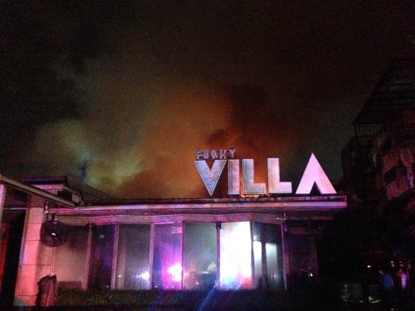 ไฟไหม้ Funky Villa ไฟไหม้ Funky Villa
