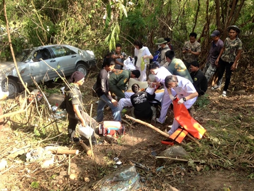 รถตกเหวภูทับเบิก รถตกเหวภูทับเบิก