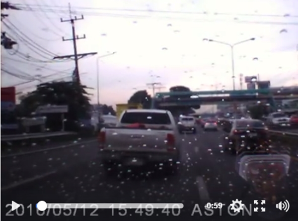 คลิปเมียหลวงขับรถไล่กวดผัวพากิ๊กหนี คลิปเมียหลวงขับรถไล่กวดผัวพากิ๊กหนี