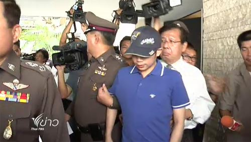 ลูกชายเฉลิม อยู่วิทยา ซิ่งรถหรูชนตำรวจดับ