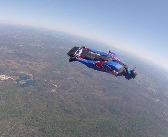 นายแกรี่ คอนเนรี่